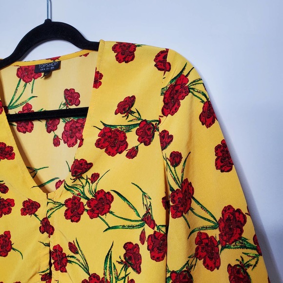 TOPSHOP • Yellow Red Floral Print Short Sleeve Cropped Blouse Sz 4 - Picture 4 of 8
